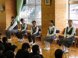 モンゴル国より６名の学生使節団が川根中にやってきました。1