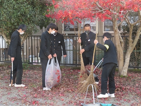 落ち葉隊3.jpg