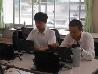 s-DSCN1073.jpg