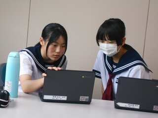 s-DSCN1074.jpg